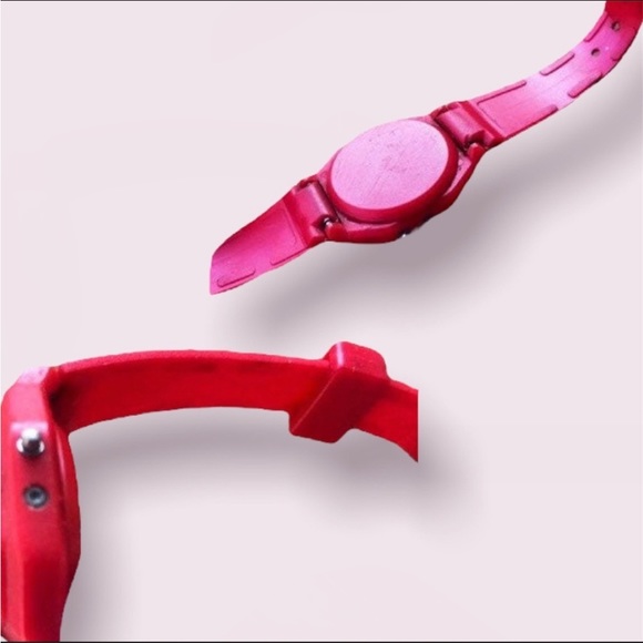 McDonald’s Watch Retro Red Wristwatch - Picture 8 of 10